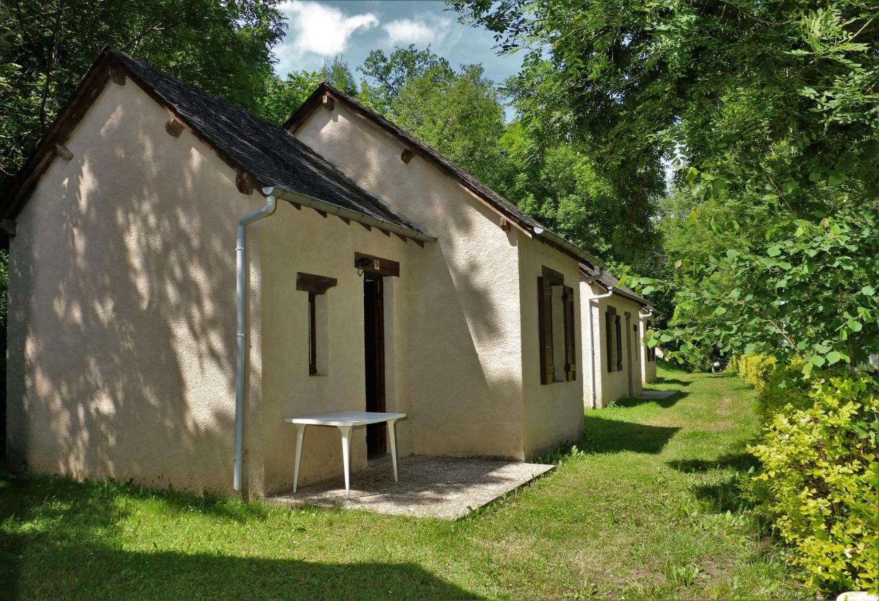 Camping Le Paisserou Najac Exterior foto