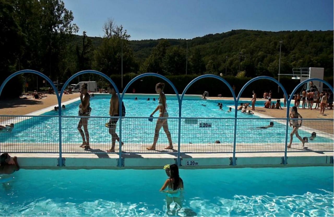 Camping Le Paisserou Najac Exterior foto
